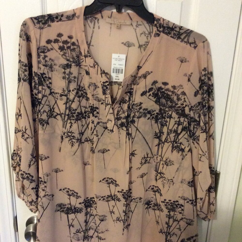 Women's Floral Print V-Neck Blouse - Nude/Black